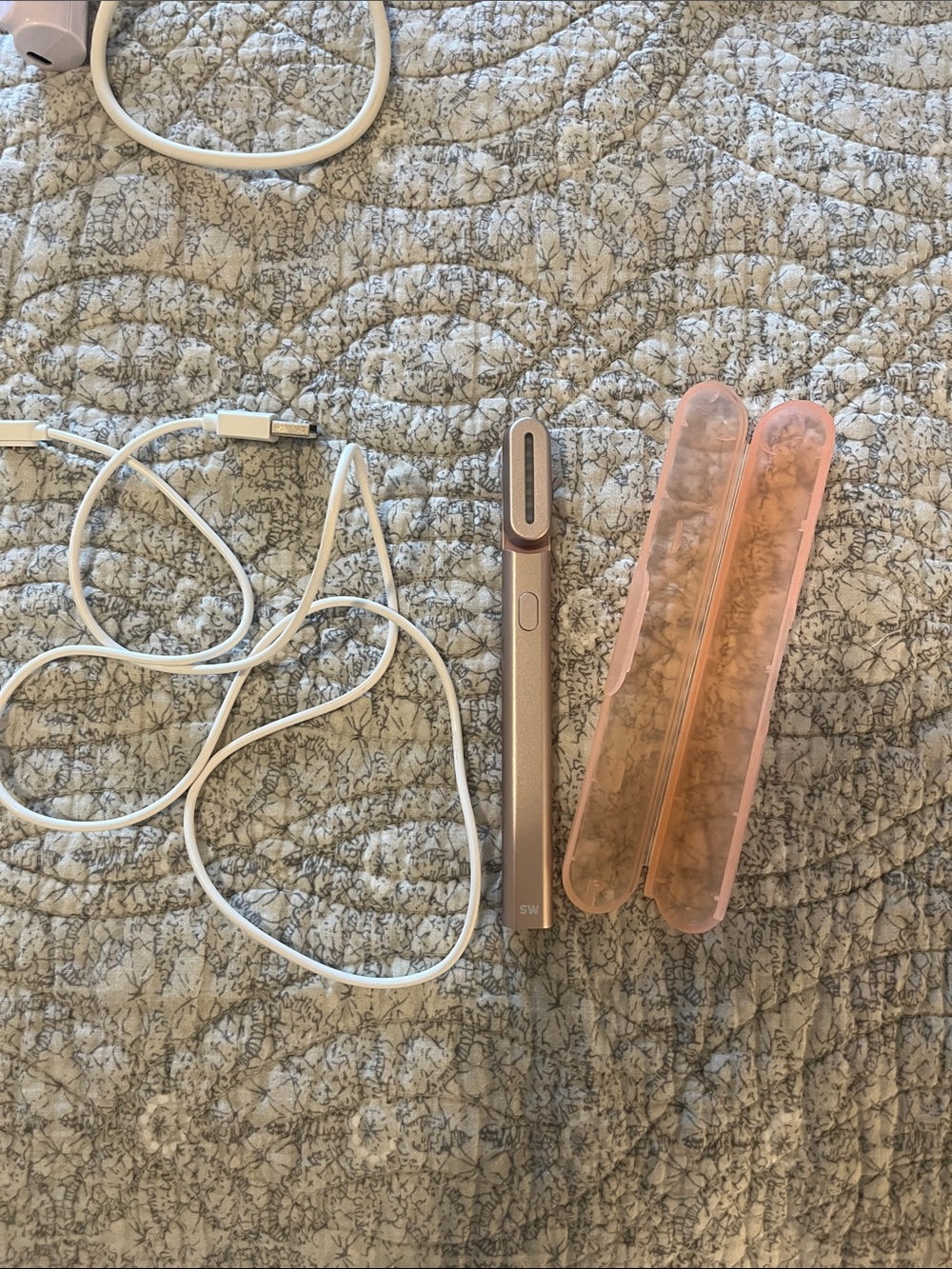 Solawave Radiant renewal skincare wand